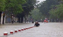 Thi&#234;n tai cực đoan gia tăng, chuy&#234;n gia cảnh b&#225;o quy luật mưa lũ đang đổi kh&#225;c