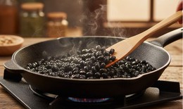 Cách làm nước đậu đen rang giảm cân