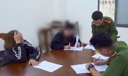 Vận chuyển trái phép 24 thỏi vàng, 2 đối tượng bị khởi tố