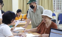 Người già hưởng trợ cấp hưu trí xã hội có thể được miễn viện phí từ 2030