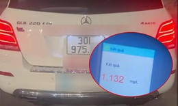 Tài xế Mercedes vi phạm nồng độ cồn gấp 2,8 lần mức kịch khung trong tối Noel