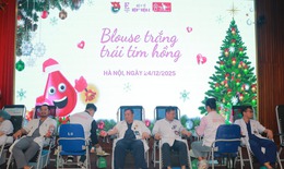 255 đơn vị máu – món quà ý nghĩa của những người thầy thuốc dành tặng bệnh nhân dịp Noel