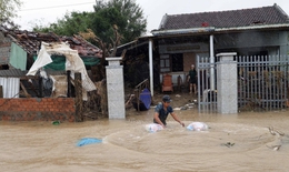 Tiếp nhận hàng viện trợ từ Ba Lan cho người dân bị thiên tai ở tỉnh Đắk Lắk