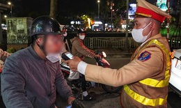 Hà Nội: Xử lý hơn 100 trường hợp vi phạm nồng độ cồn trong đêm cuối tuần