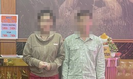 Bắt quả tang 2 nữ nhân viên quán massage bán dâm cho khách