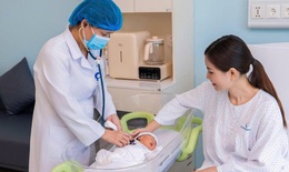 Trẻ sơ sinh bị tim bẩm sinh có chữa được không? Ba mẹ cần biết ngay điều này