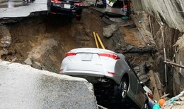 Đ&#224; Nẵng chỉ đạo khẩn vụ bất ngờ xuất hiện hố tử thần &#39;nuốt&#39; &#244; t&#244;