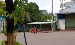 Xử phạt thanh ni&#234;n bốc đầu, nẹt p&#244; v&#236; &#39;th&#237;ch thể hiện&#39;