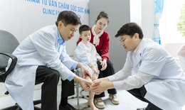 H&#224;nh tr&#236;nh 15 năm &#39;thắp&#39; lại hy vọng cho h&#224;ng ngh&#236;n bệnh nh&#226;n dị tật