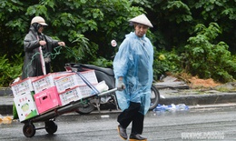 Miền Bắc c&#243; sương m&#249; trời r&#233;t, miền Trung mưa lớn