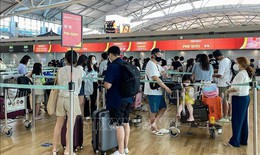 H&#224;n Quốc dẫn đầu thị trường kh&#225;ch du lịch đến Việt Nam th&#225;ng 2