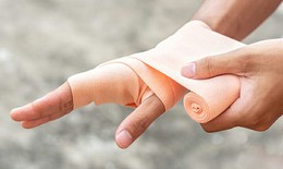 6 cách phòng ngừa chấn thương khi chơi pickleball