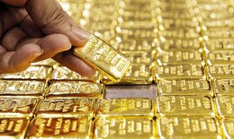 Gi&#225; v&#224;ng tăng &#39;đi&#234;n loạn&#39; đến khi n&#224;o?
