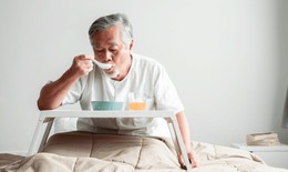 Chế độ ăn cho người bệnh loét thực quản