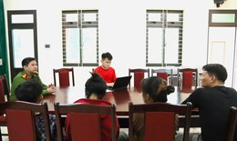 Xem TikTok, hai học sinh vùng cao suýt sập bẫy ‘việc nhẹ lương cao’