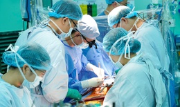 Cứu sống cụ ông 83 tuổi bị nhồi máu cơ tim nặng kèm nhiều bệnh nền