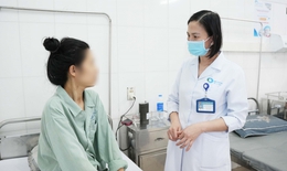 Cứu sản phụ sốc mất máu do chửa ngoài tử cung hiếm gặp
