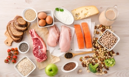 Chế độ dinh dưỡng giúp nâng cao sức khỏe cho trẻ bị khoèo chân bẩm sinh