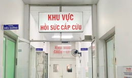 TPHCM: 6 người ngộ độc methanol sau uống rượu trái cây