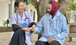 Nữ bác sĩ gần 30 năm níu giữ bệnh nhân trở về từ 'cõi điên'