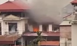 Hà Nội: Sau tiếng nổ như pháo, 1 người tử vong