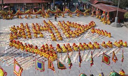 Khai mạc Lễ hội Phủ Dầy tại Nam Định: Thu hút đông đảo du khách thập phương