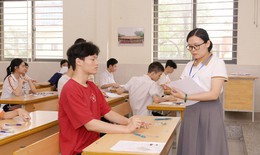 Chỉ tiêu lớp 10 Hà Nội 2025: Khu vực nào ‘nóng’ nhất?