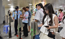 TPHCM phát hành thẻ thanh toán liên thông Metro và xe buýt
