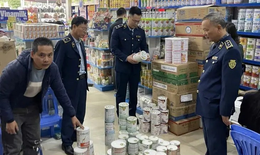 Lộ chiêu thức trốn thuế của đường dây sản xuất, buôn bán hơn 500 nhãn hiệu sữa bột giả
