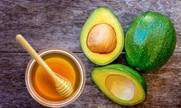 5 loại mặt nạ tự nhiên giảm nếp nhăn quanh mắt