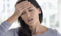 Những câu hỏi liên quan đến hội chứng tiết hormone kháng bài niệu không phù hợp (SIADH)