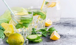 Uống nước detox có giảm được cân, thanh lọc cơ thể?