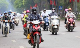 Cuối tuần miền Bắc, miền Trung nắng nóng gay gắt trên 38 độ