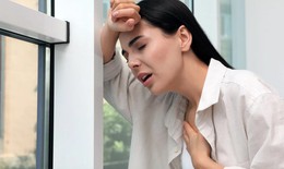 Nguy cơ suy tim ở phụ nữ cắt bỏ buồng trứng khi còn trẻ