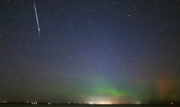 Tối nay người Việt Nam được ngắm mưa sao băng huyền diệu