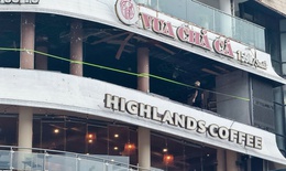 Bắt đầu di chuyển đồ đạc, chuẩn bị tháo dỡ tòa nhà 'Hàm cá mập'