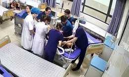 Bộ Y tế đề nghị xử lý nghiêm vụ 'người nhà tấn công bác sĩ khi đang cấp cứu người bệnh tại Phú Thọ'