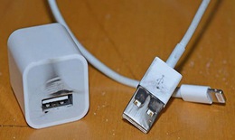 Chọn sạc đúng cách để giữ điện thoại bền, phòng tránh tai nạn