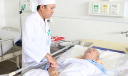 Cứu sống bệnh nhân lớn tuổi bị chấn thương sọ não kèm suy hô hấp