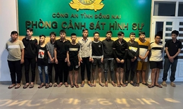 14 thanh thiếu niên gây náo loạn khu dân cư lúc rạng sáng vì mâu thuẫn cá nhân