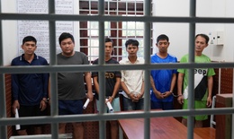 Sau trận bóng đá, 11 người bị khởi tố vì đánh nhau từ ngoài đường đến bệnh viện