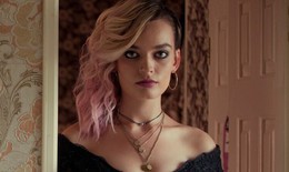 Ngắm dàn mỹ nhân nóng bỏng khi xem phim Sex Education