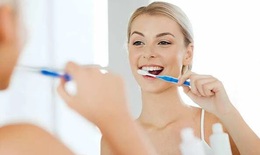 Chăm sóc răng miệng: Đánh răng thôi đã đủ chưa?