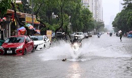 Miền Bắc mưa dông trở lại, đề phòng thời tiết nguy hiểm