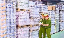 Mở đợt cao điểm đấu tranh, ngăn chặn bu&#244;n lậu, h&#224;ng giả tr&#234;n to&#224;n quốc trong 1 th&#225;ng