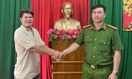 Bất ngờ nhận lại hơn 100 triệu đồng sau 1 tháng chuyển nhầm