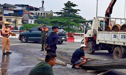 Phạt đến 40 triệu xe tự chế làm rơi bó sắt 12 mét khiến cầu Chương Dương tê liệt