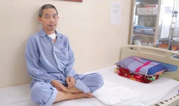 Người đàn ông đau bụng âm ỉ khoảng 3 tháng, đi khám phát hiện 2 bệnh ung thư