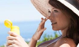Nhận biết kem chống nắng an to&#224;n