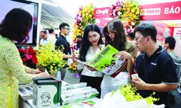 Hơn 400 đại biểu tham dự Hội thảo kỷ niệm 100 năm Báo chí cách mạng Việt Nam